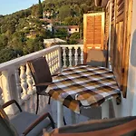 By The Sea Merag, - 11791 * Cres