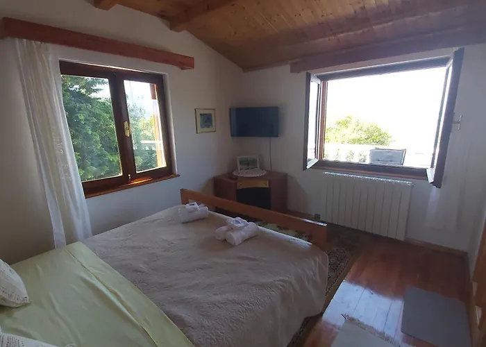 By The Sea Merag, - 11791 Apartment Cres